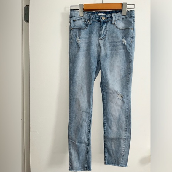 Jessica Simpson girls distressed jeans - Picture 1 of 5